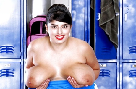 skillful dude seduces curvy girl for a breathtaking sex beautiful gallery
