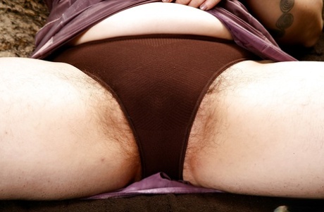 girl shaking fat ass pretty archive