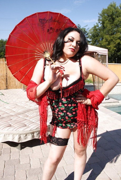 thick 1080p hot pictures