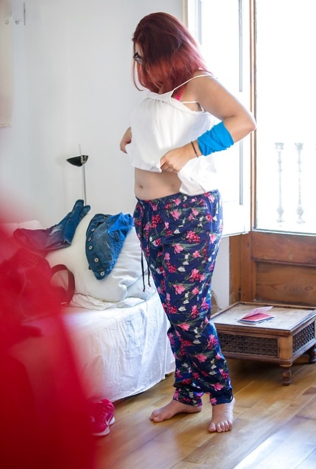 plump redhead homemade porn hot nude archive