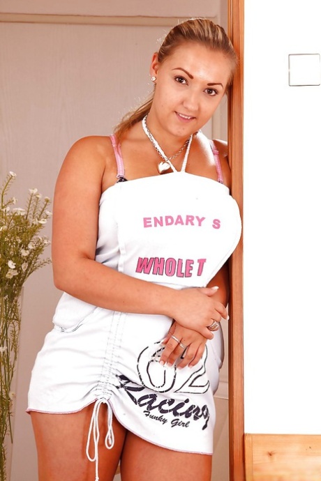 fat girl bikini pics art nude images