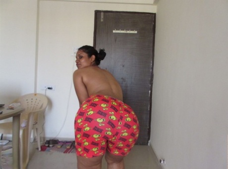fat girl cosplay adult pic