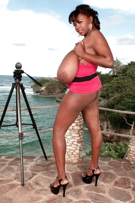 shorty mac and big ass beautiful xxx pic