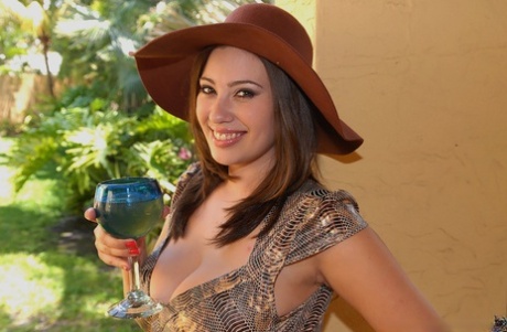 free lesbian chubby porn hd pictures