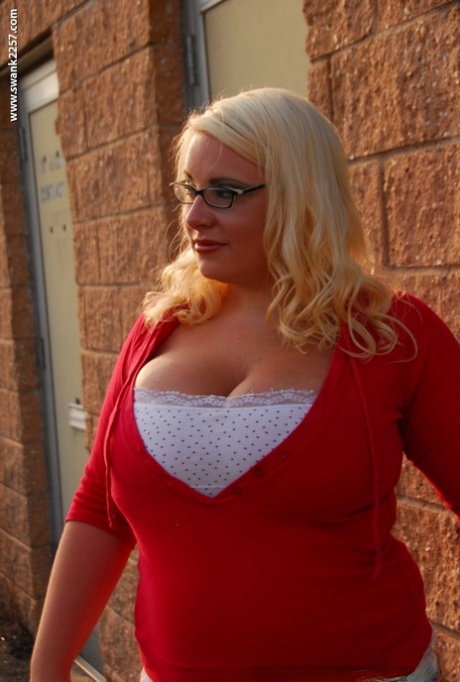 massive thick dick naked images