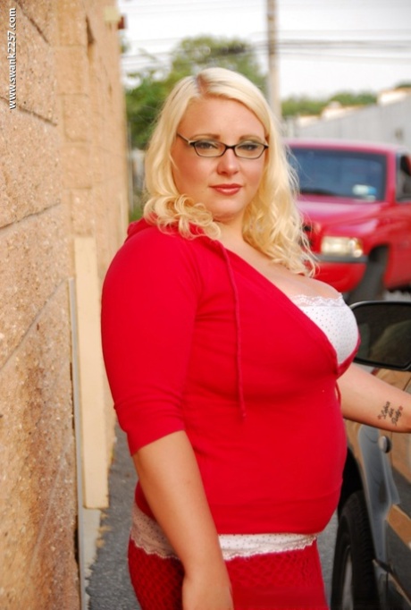 itsporn hot french plumper with huge fat ass and big hot sexy pics