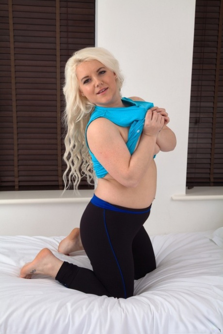 thick curvy pawg legs pornos image