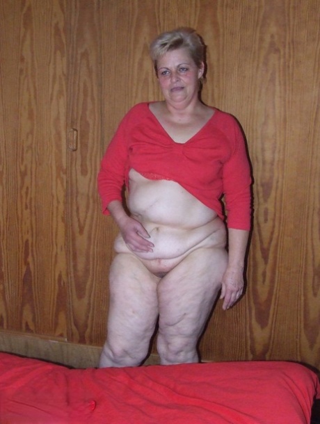 bbw lipstick art nude picture