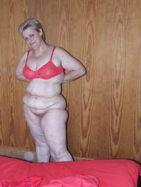 thick gilf pov nice image