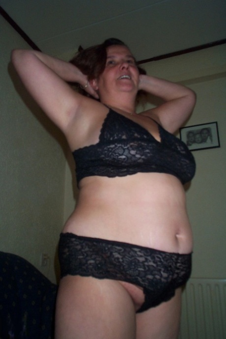 blackedraw thirsty brunette gets dpd by two thick bbcs sex pictures