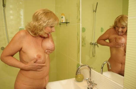 roxie hart bbw beautiful nude images