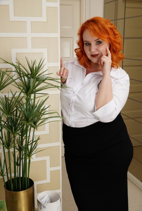 chubby redhead bbw porno picture