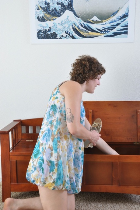 sexy pawg klaudia kelly with huge ass fucks ping pong stud art porn photo