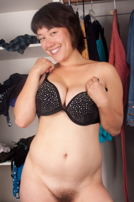 super fat bbw spreading legs porn galleries