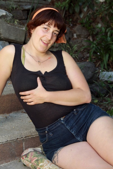 fat black wife sucks on her husbands cock sexy photo