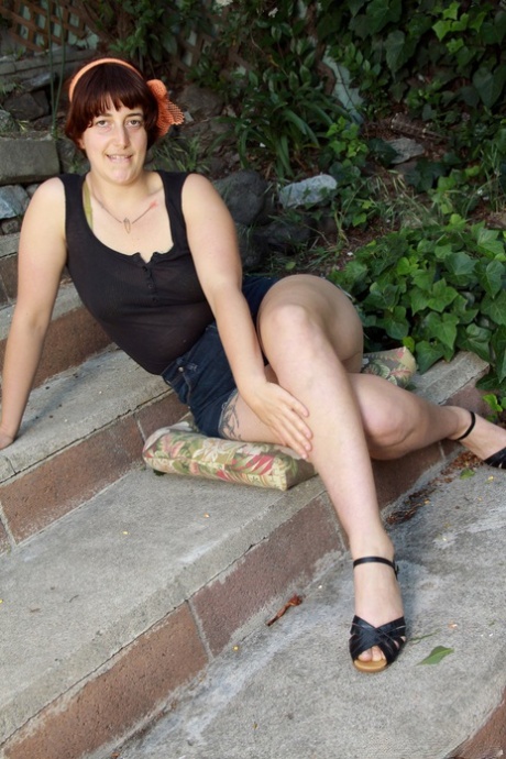 thick mff hot nude pic