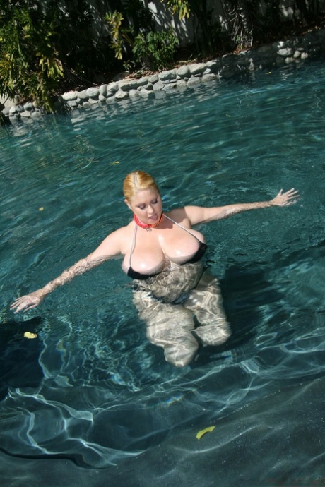 spank that amateur bbw ass hot porn gallery