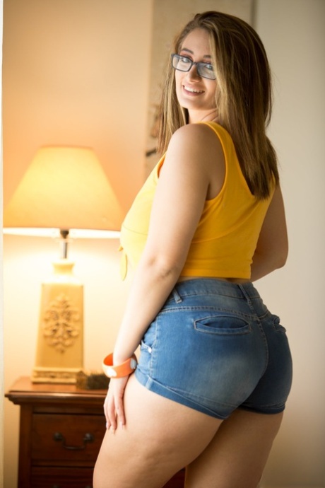 himawari fat ass free sexy photo