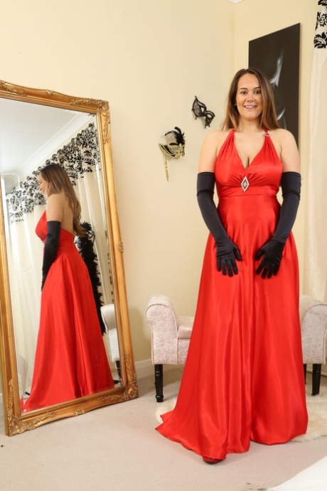 fat mature ladies nude free sexy pic