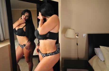 bbw walking sexy nude pics