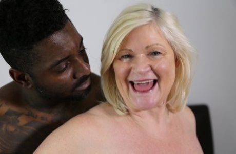 fat hairy pussy german mature hot porn pic