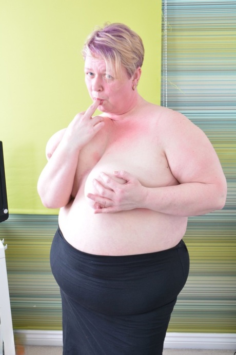 british or plump milf beautiful nude img