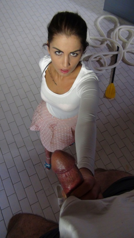 fat ass arab milf porno gallery