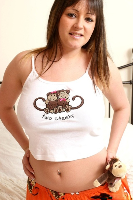 thick latina milfs pretty pictures
