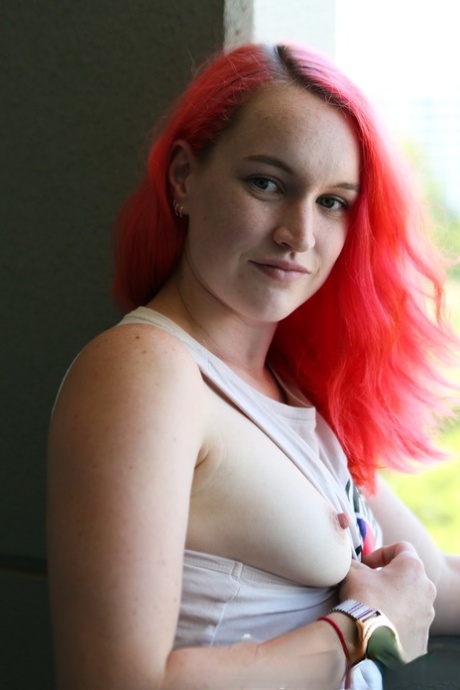 curvy sharon sc hot naked gallery