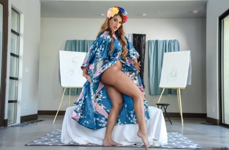 fat ass girlfriend sexy nude images