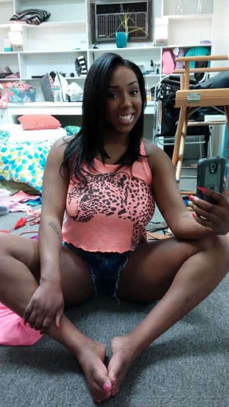 hot curvy sister art xxx img