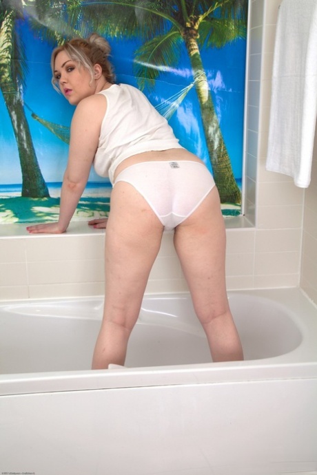 fat baddie art naked img