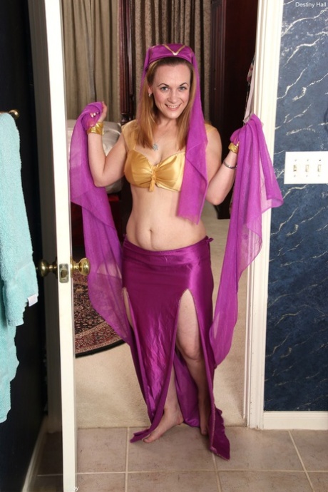 fat e-girl sexy nude pic