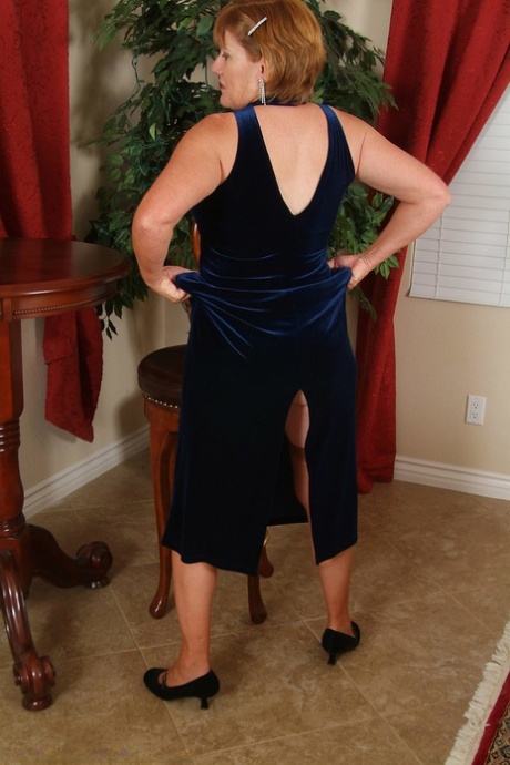spex bbw pussytoying in solo action nudes galleries