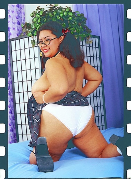 curvy canvas art naked pic