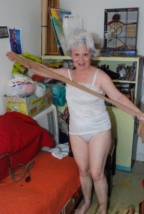 pale bbw teen beautiful naked photo