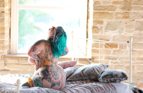 bbw crushing skinny women free sexy galleries