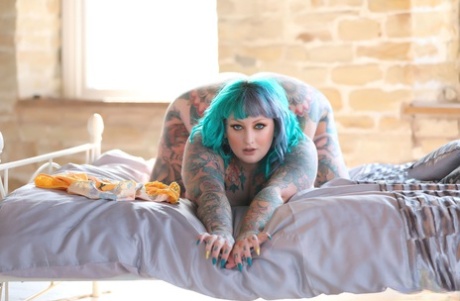 slim thick midget hd galleries