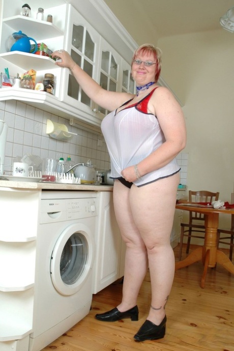 i cant cum thick white sexy nudes archive