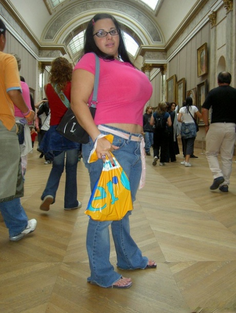 free chubby arab egyptian women dance porn and chubby arab xxx pics