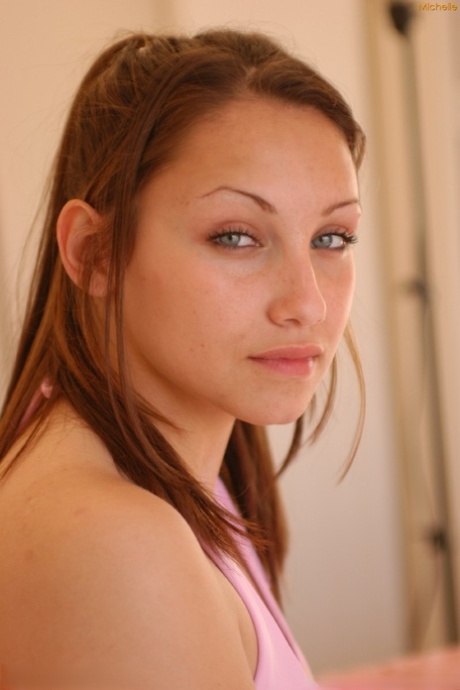 curvy hairy big tits hd naked gallery