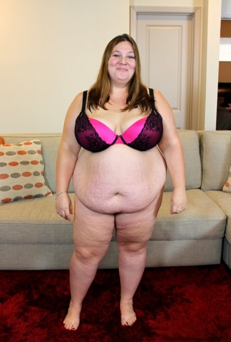 thick curly brunette beautiful naked photo