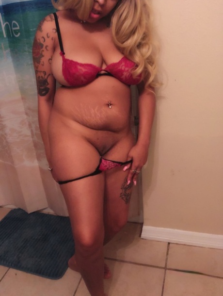 ma grosse soumise bbw fait son show hot pictures