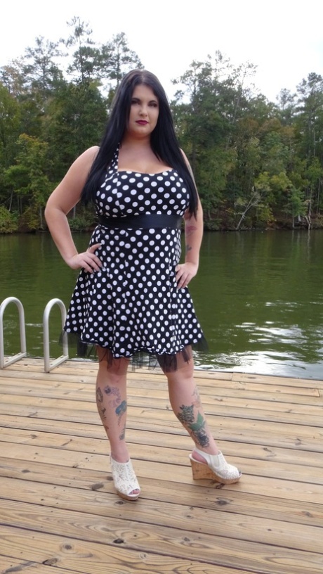 plumpy aunty yg melayu hot pics