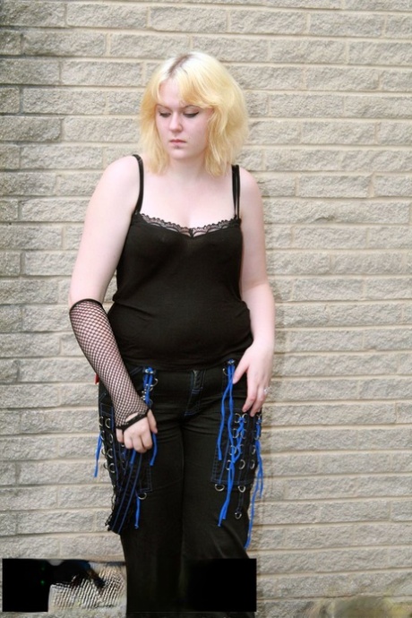blaine white bbw free naked img