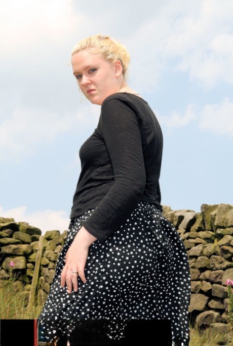 thick foot hot xxx photos