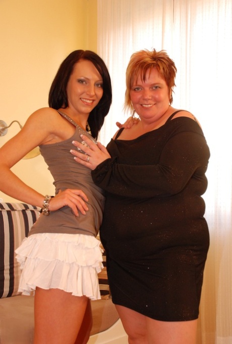 bbw milf scarletts hard nipples and pussy need beautiful naked pictures