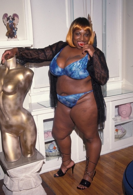 mona azar fat pornos pics