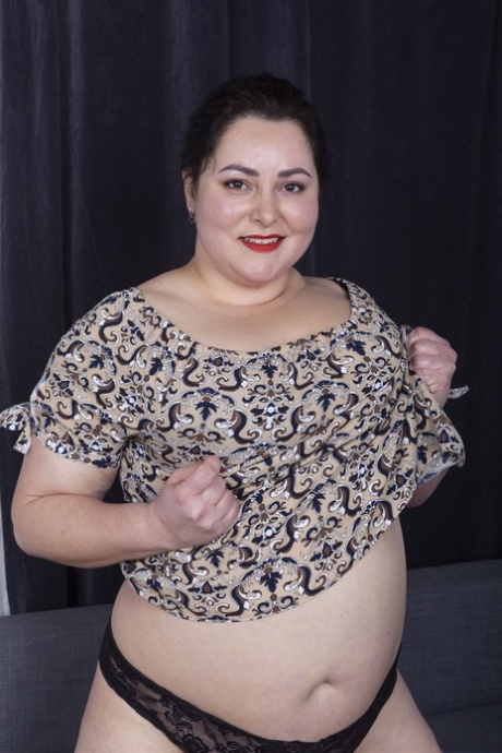 mom bbw stars art naked pic