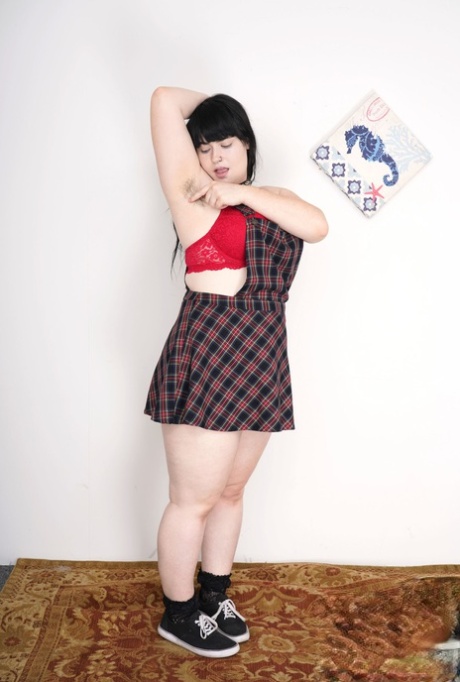 thick busty woman sexy nudes image